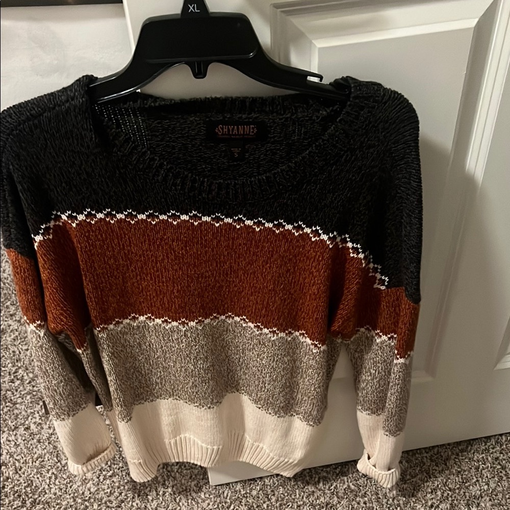 Shyanne Black and Brown Crew Neck Sweater with Colorblock Design